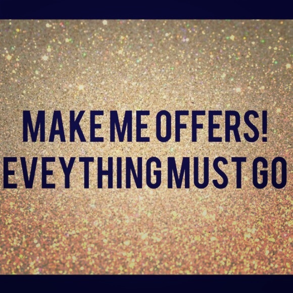 Accessories - Accepting ALL Reasonable Offers!